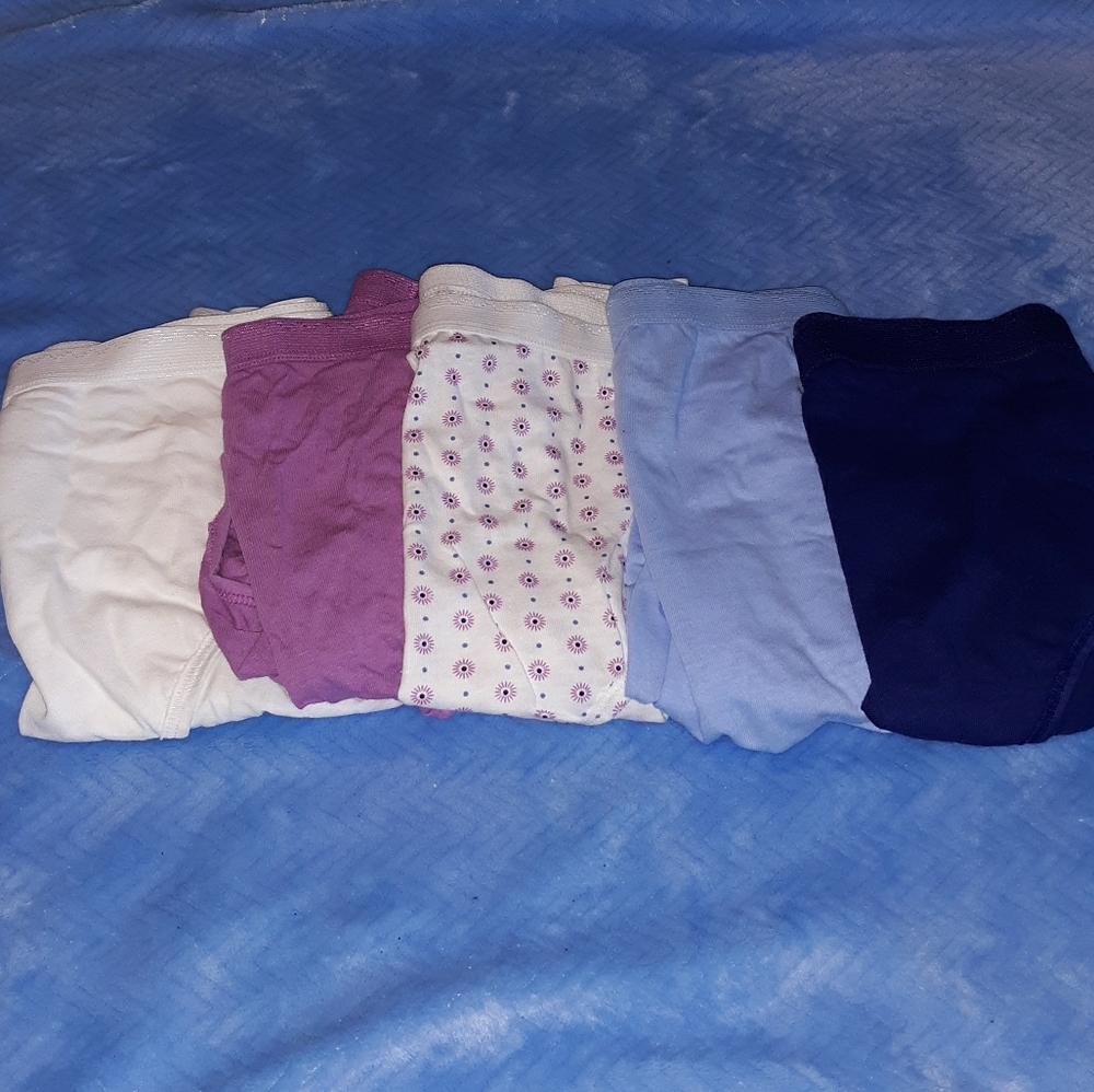 5 pair of panties NWT size 12 (5X)